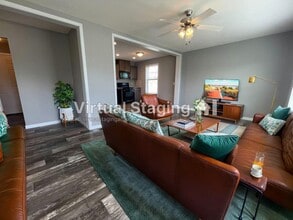 Building Photo - 38033 Ducharme Dr