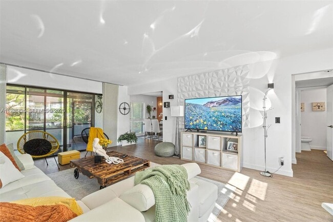 Building Photo - 149 NW 70th St