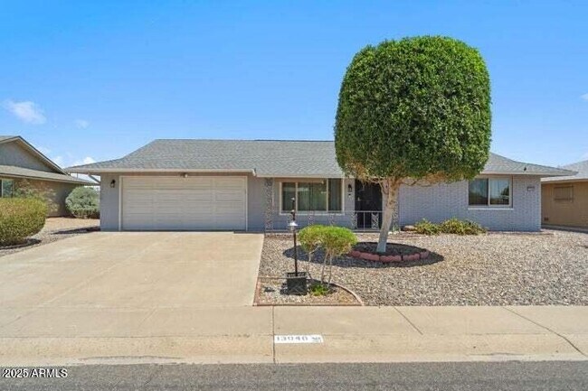Foto del edificio - 13046 Wildwood Dr