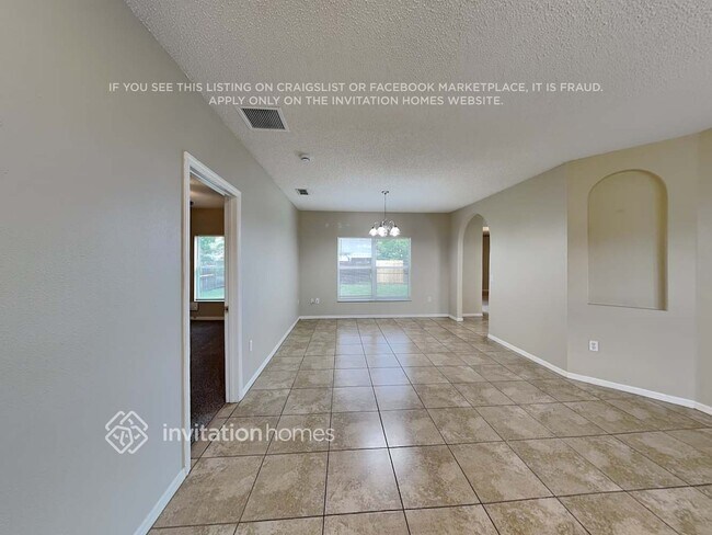 Foto del edificio - 610 Fisher Ct