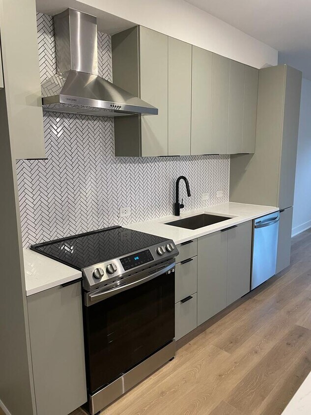 2500 Longview St Unit 206, Austin, TX 78705 Condo for Rent in Austin