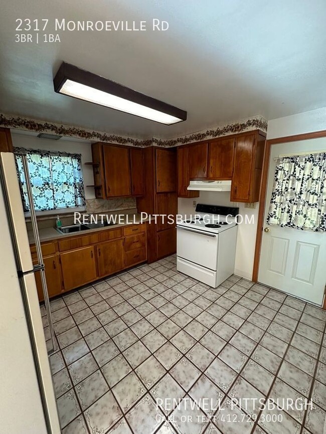 Foto del edificio - 3 Bedroom Home in Monroeville