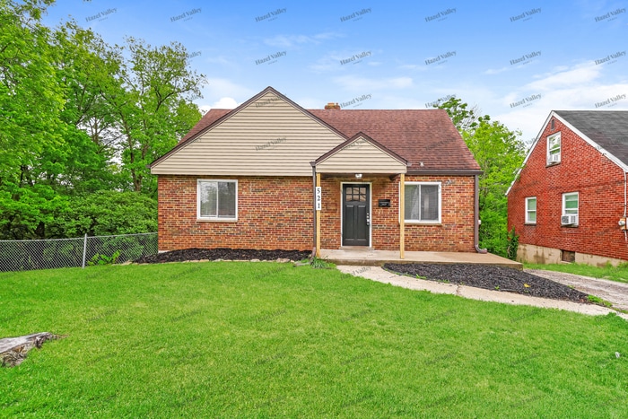 Photo - 521 Roebling Rd (Cincinnati, OH)