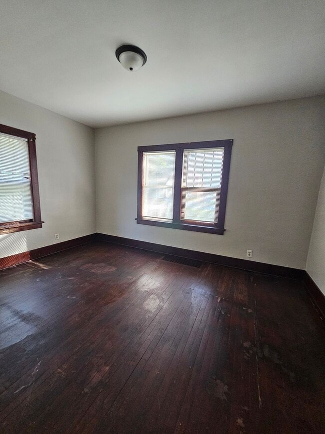 Foto del edificio - 3 Bedroom Home with Garage