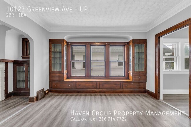 Foto del edificio - 10123 Greenview Ave