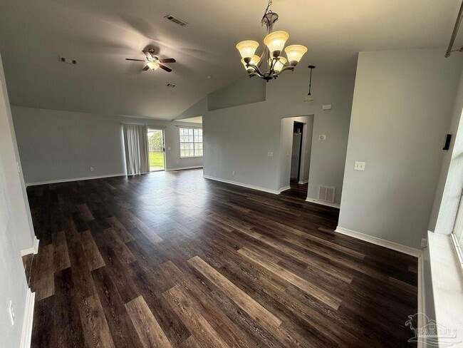 Building Photo - 2111 Coral Creek Dr