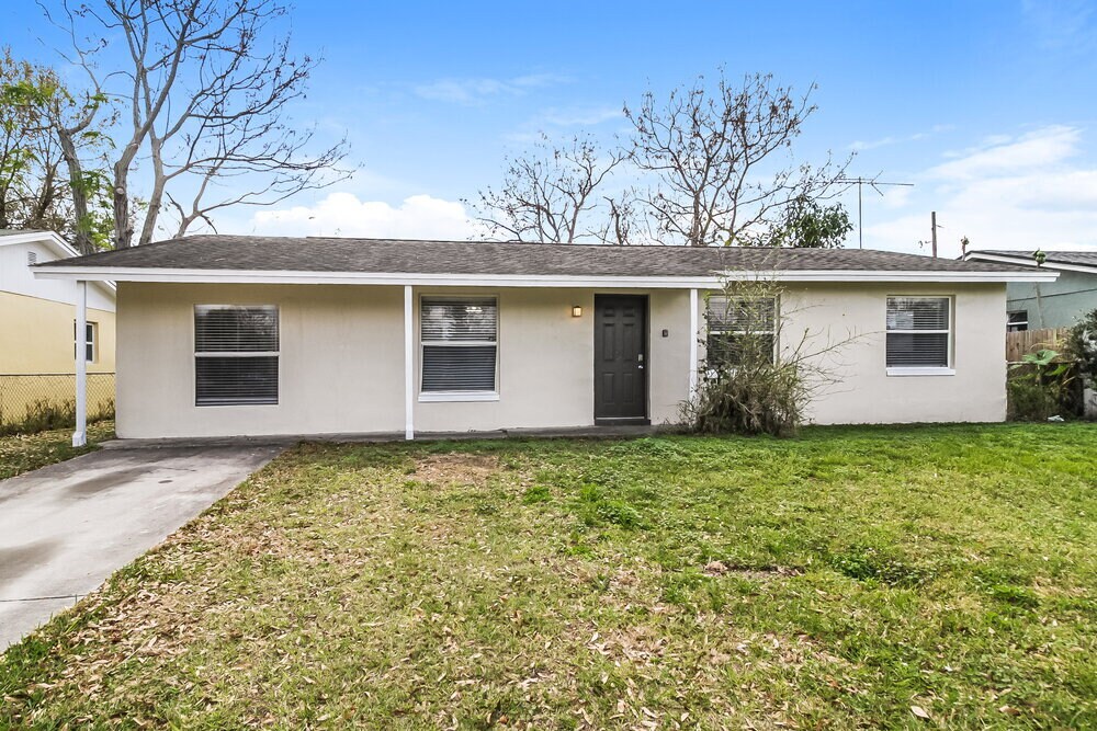 Primary Photo - 4764 Miramar Rd