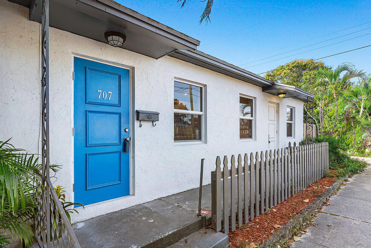 Foto principal - 707 3rd Ave S