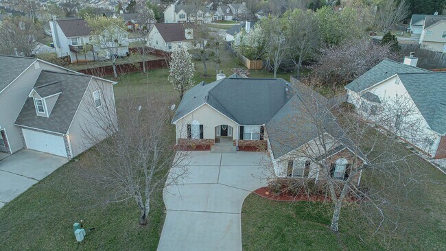 Building Photo - Coming Soon.. Prelease Now! Gorgeous 3bedroom 2bath ranch home for lease in McDonough!