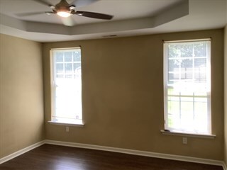 Foto del edificio - 174 Largess Ln