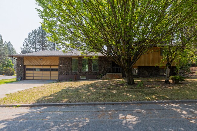 Building Photo - 5807 W Pacific Park Dr