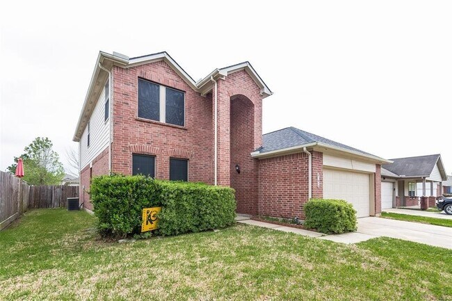 Building Photo - 21910 Willow Downs Dr