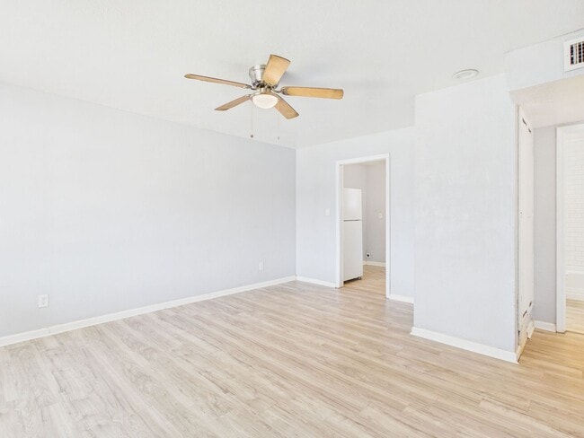Building Photo - 2716 Duncan Dr