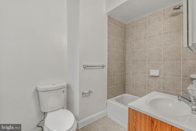 Foto del edificio - 1124 S 15th St