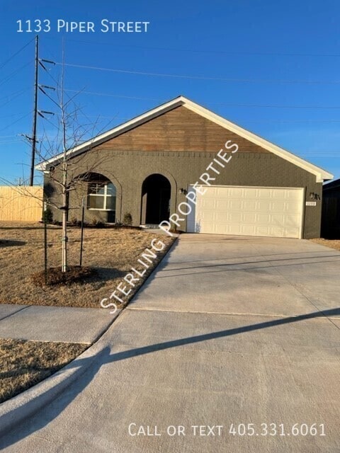 Building Photo - 1133 Piper St