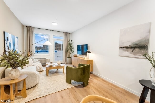 Foto del edificio - 431 Dr Martin Luther King Jr Blvd