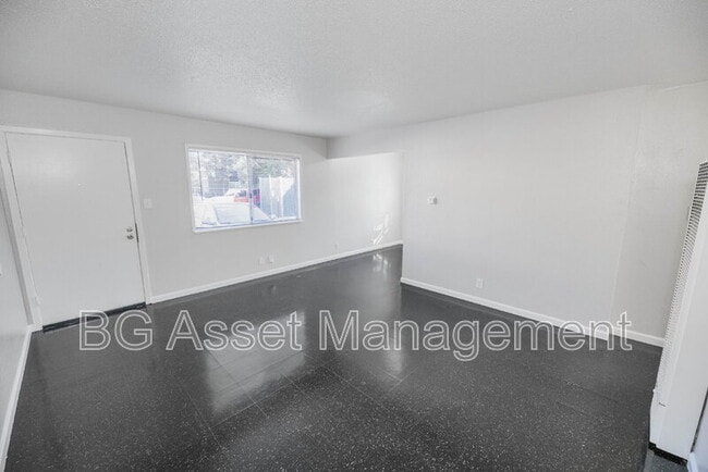 Building Photo - 134 Marina Way