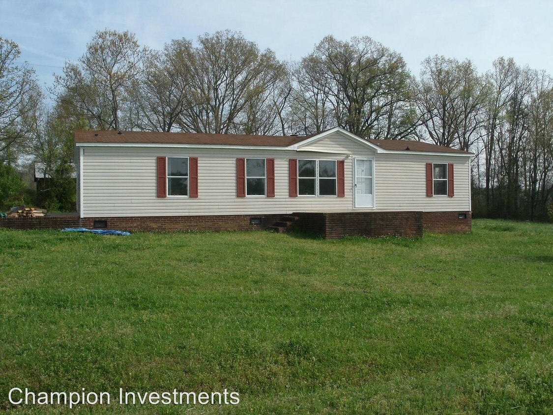 Primary Photo - 3 br, 2 bath House - 3102 Yates Road