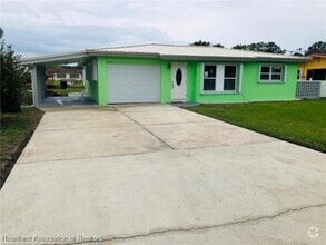 Building Photo - 713 Killarney Dr