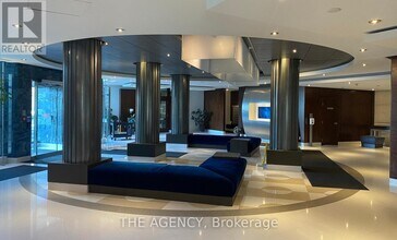 Building Photo - 410 Queens Quay W