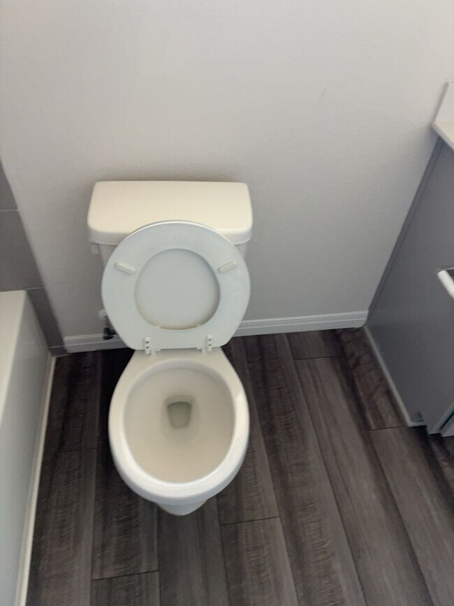 Foto del edificio - 4BR SFR • W/D In Unit • Covered Parking • Hutto, TX