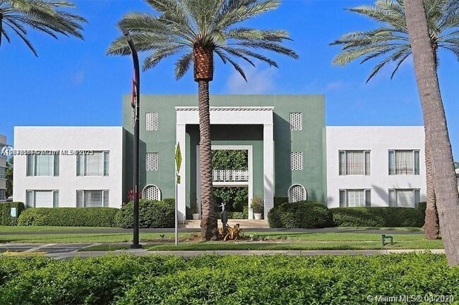 Building Photo - 9920 Collins Ave