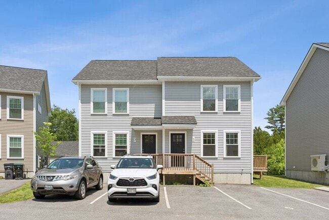 Building Photo - 3 Thomas Dr