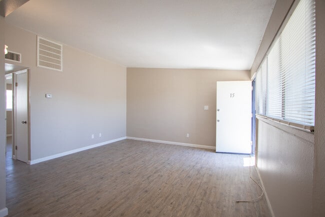 Building Photo - 2123 W DEVONSHIRE AVE UNIT 15, PHOENIX AZ