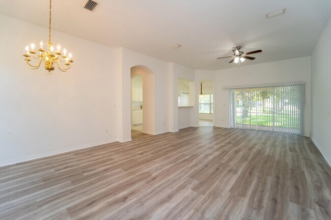 Foto del edificio - 957 Windward Way