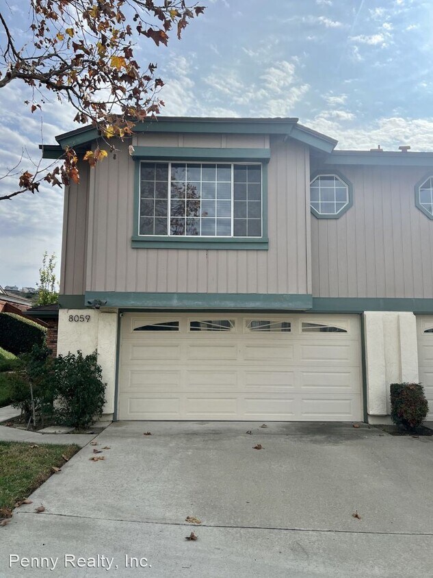 Primary Photo - 3 br, 2.5 bath House - 8059 Mission Vista ...