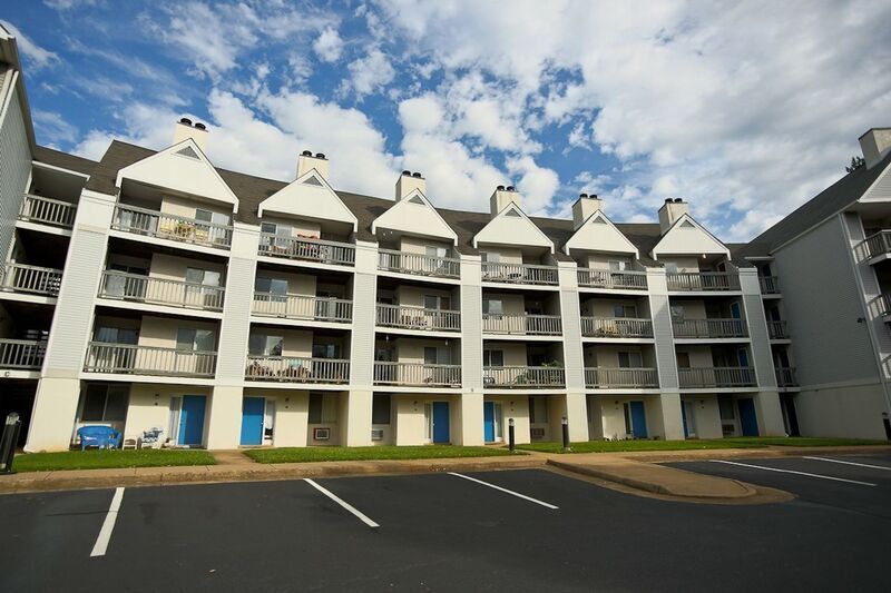 Foto del edificio - 1243 Cedars Ct