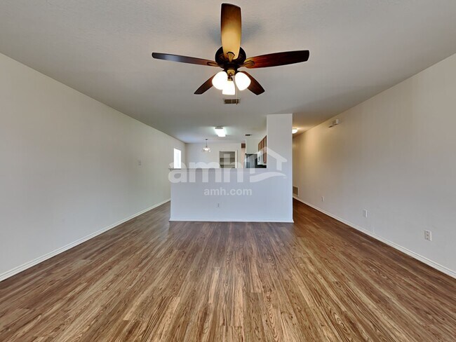 Foto del edificio - 5533 Parkview Hills Ln