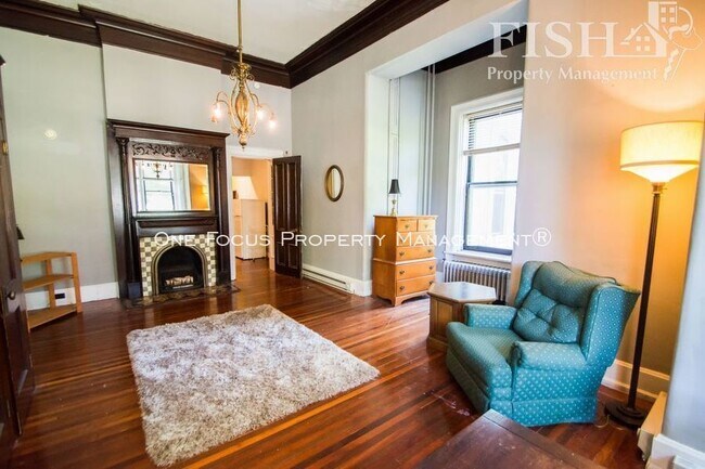 Foto del edificio - 1005 W 4th St