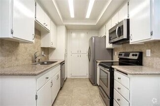 Building Photo - 25611 Quail Run
