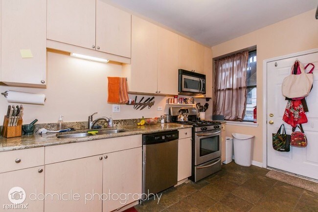 Foto del edificio - 2861 W Palmer St