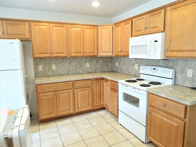 Foto del edificio - 712 Lincoln Gardens Rd