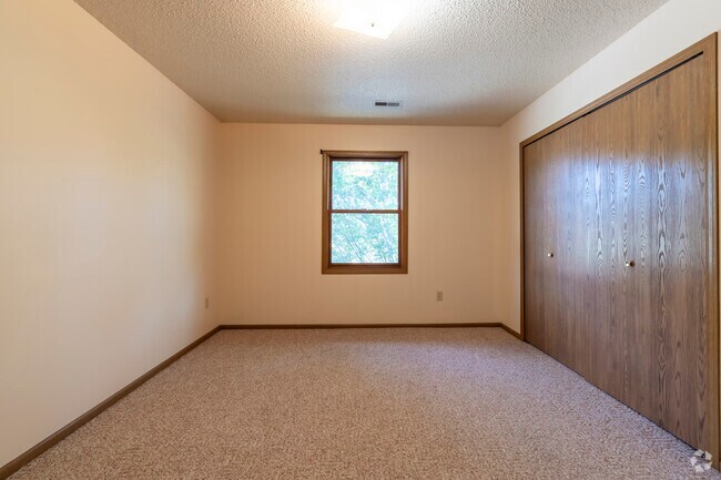 2 habitaciones, 1 baño, 118 m², 2 dormitorios - 6215 Normandy Drive