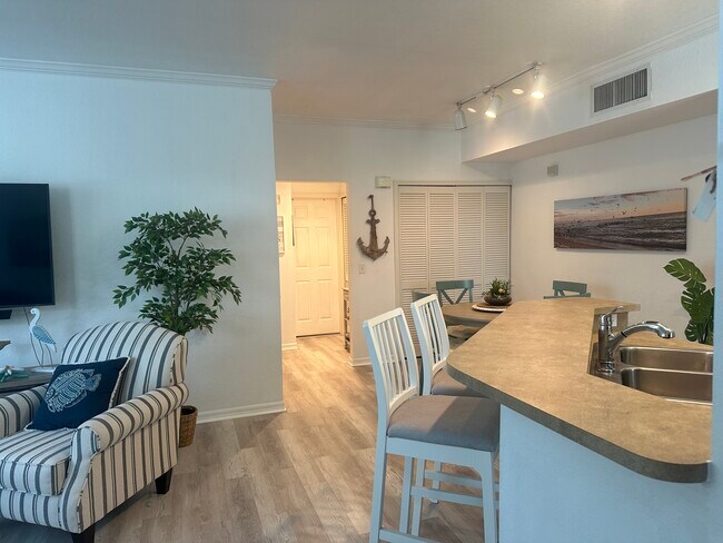 Foto del edificio - 5581 Rosehill Rd