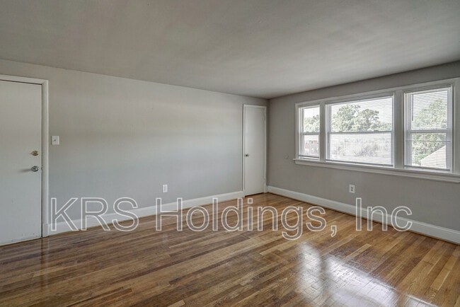 Building Photo - 5423 Remuda Dr