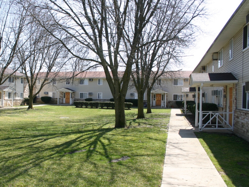 Primary Photo - Meadow Park