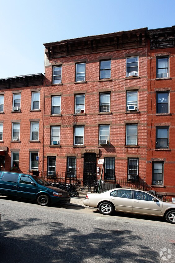 Foto del edificio - 62 16th St