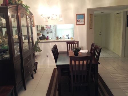 Foto del edificio - 905 Augusta Blvd