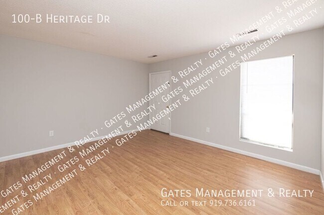 Building Photo - Tidy Duplex in Ideal Location