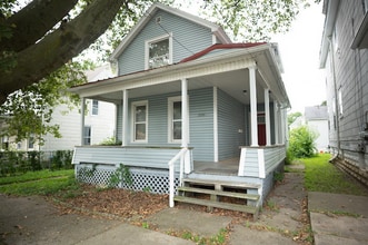 Building Photo - 2646 Hazel St