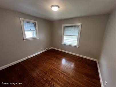 Foto del edificio - 1213 Rammers Ave