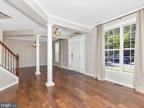 Building Photo - 1713 Dearbought Dr
