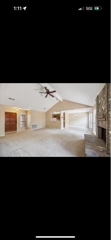 Foto del edificio - 16330 Leamington Ln