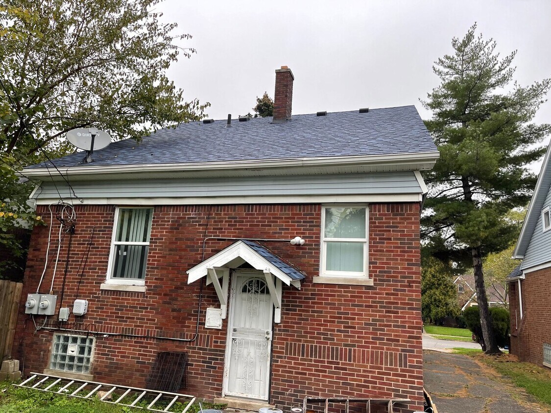 Foto del edificio - 5735 Haverhill