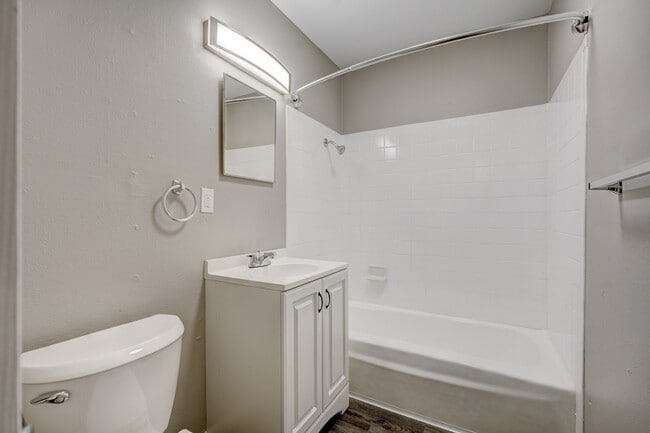 Building Photo - The Residences at Edmond Park
