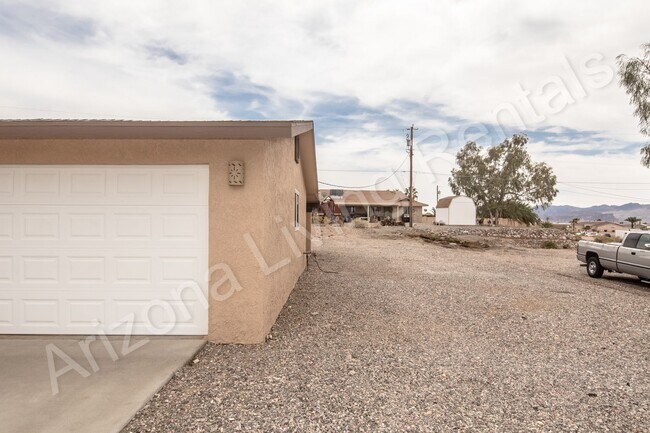 Foto del edificio - DARLING 3 BEDROOM HOME